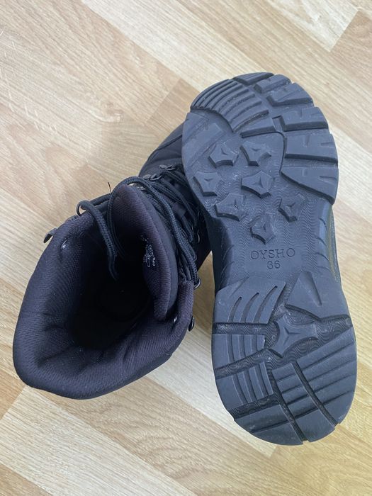 Botas da Oysho (neve/caminhada)