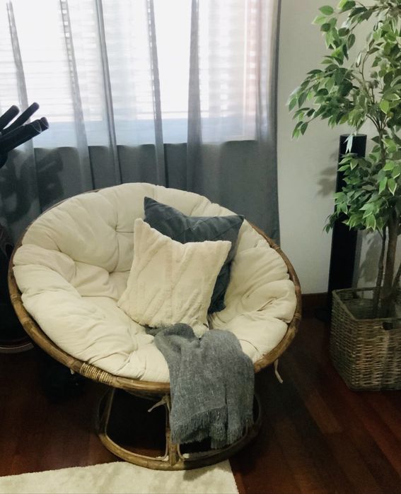 Vendo cadeira em bambo como nova