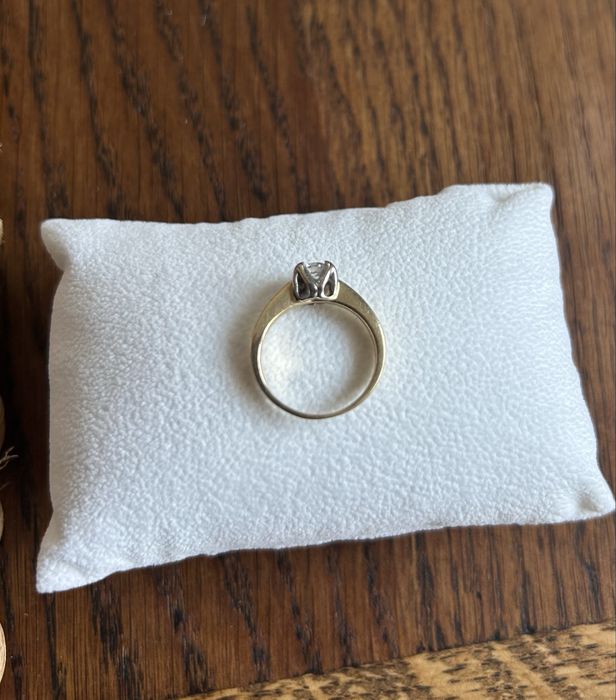 Klasyczny złoty pierścionek regulowany r 9 certyfikat