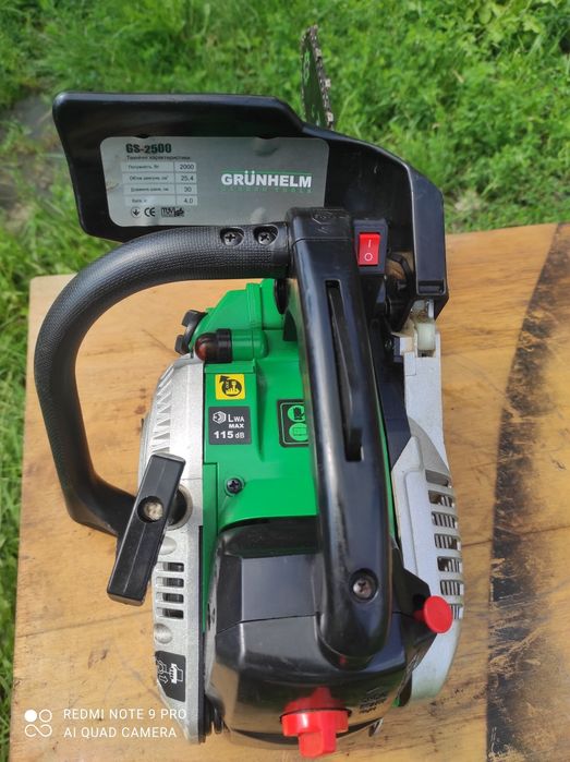 Одноручка сучкоріз пила бензинова бензопила