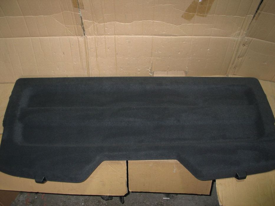 polka bagaznika vw caddy 2K4867769A po 20r. czarna