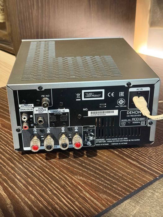 Amplituner Denon RCD-M41 2.1-kanałowy