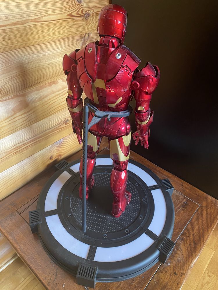 Duża Figurka Zbroja Iron Man Marvel DeAgostini
