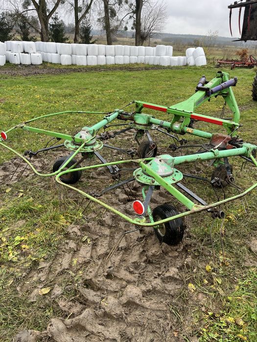 Przetrzasarka / przewracalka Deutz Fahr 5.2m