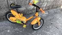 Velocípede de criança semi-nova