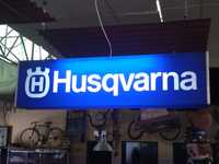 Husqvarna - Publicidade Luminosa Original