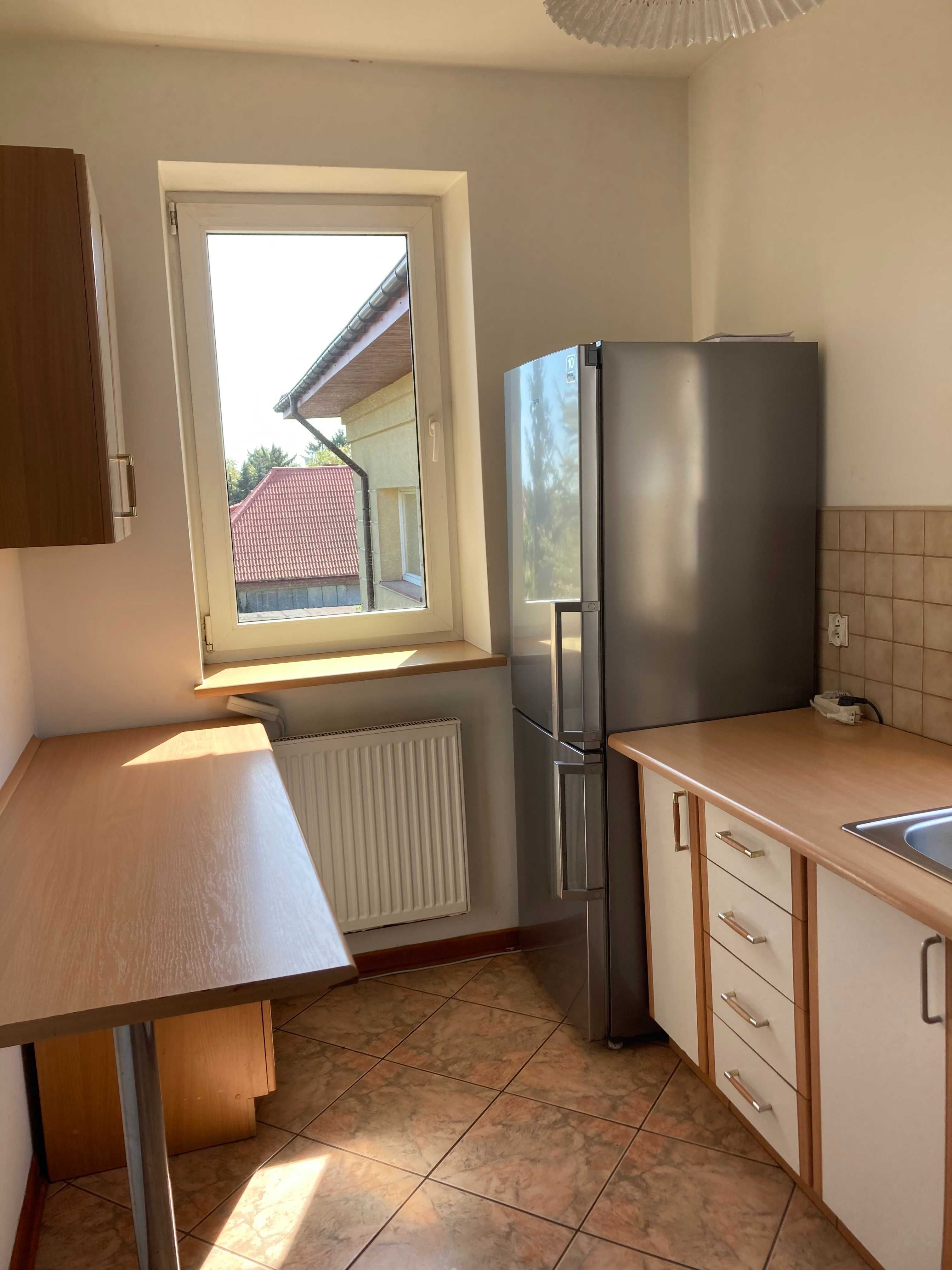 mieszkanie 2-pokojowe o powierzchni 80 m2  na wynajem- bezpośrednio