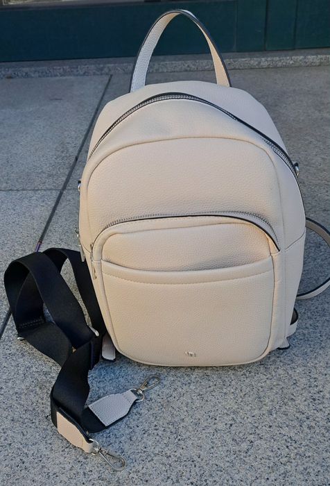 mochila de couro natural creme Vila Nova 
Marca Vila Nova