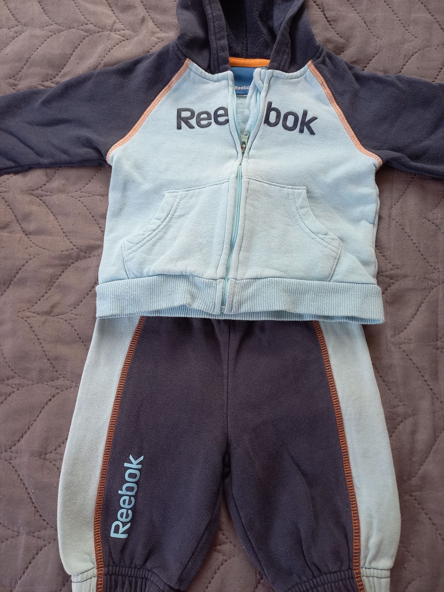 Dres Reebok   68