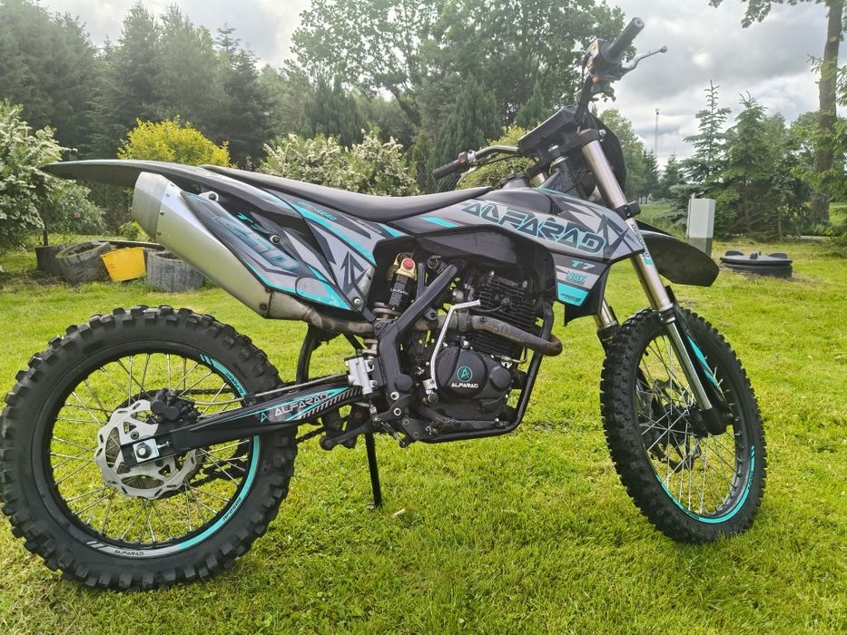 Sprzedam  Crossa Alfarad 250