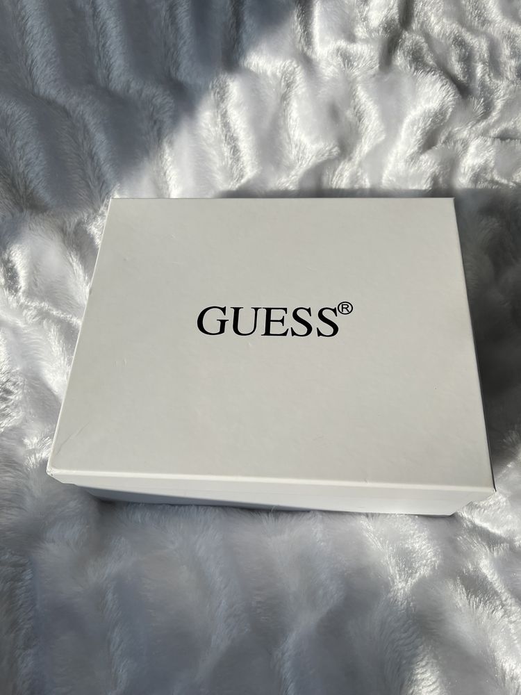 Guess Сумка гесс guess чорна жіноча сумка