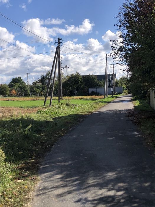 Земельна ділянка під будівництво з асвальтованим підїздом