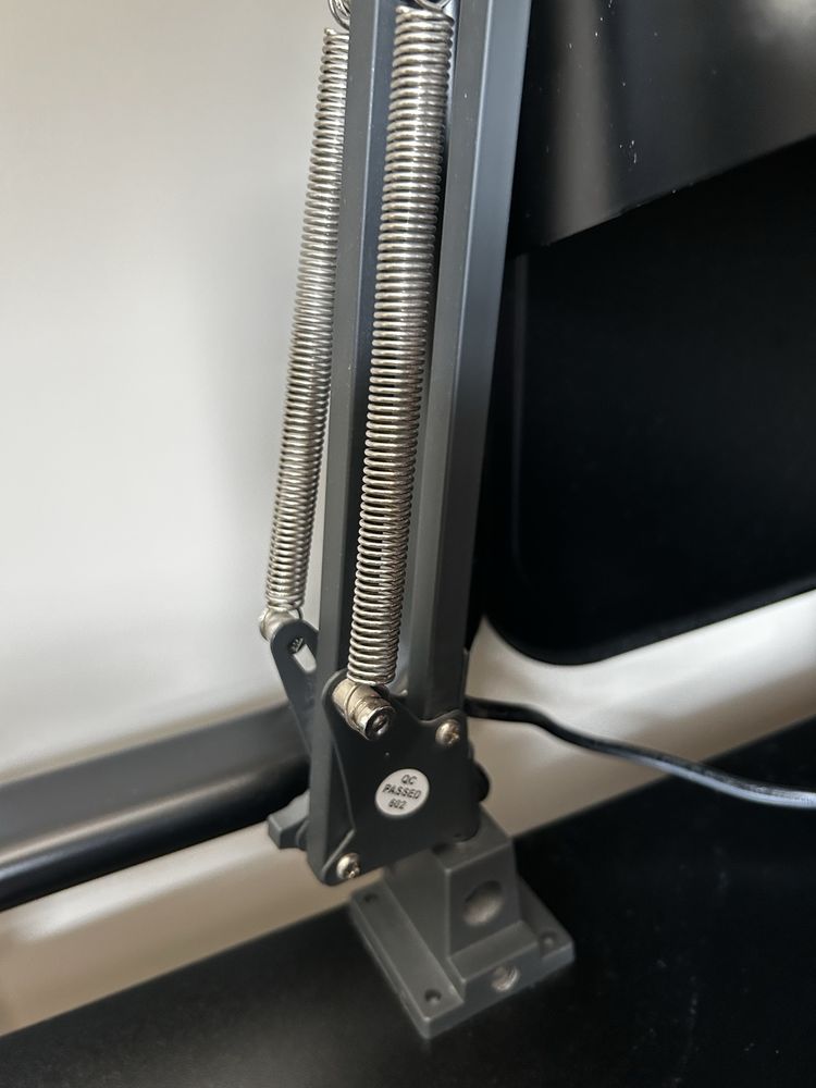 Lampka biurkowa na biurko Tertial Ikea kolor szary