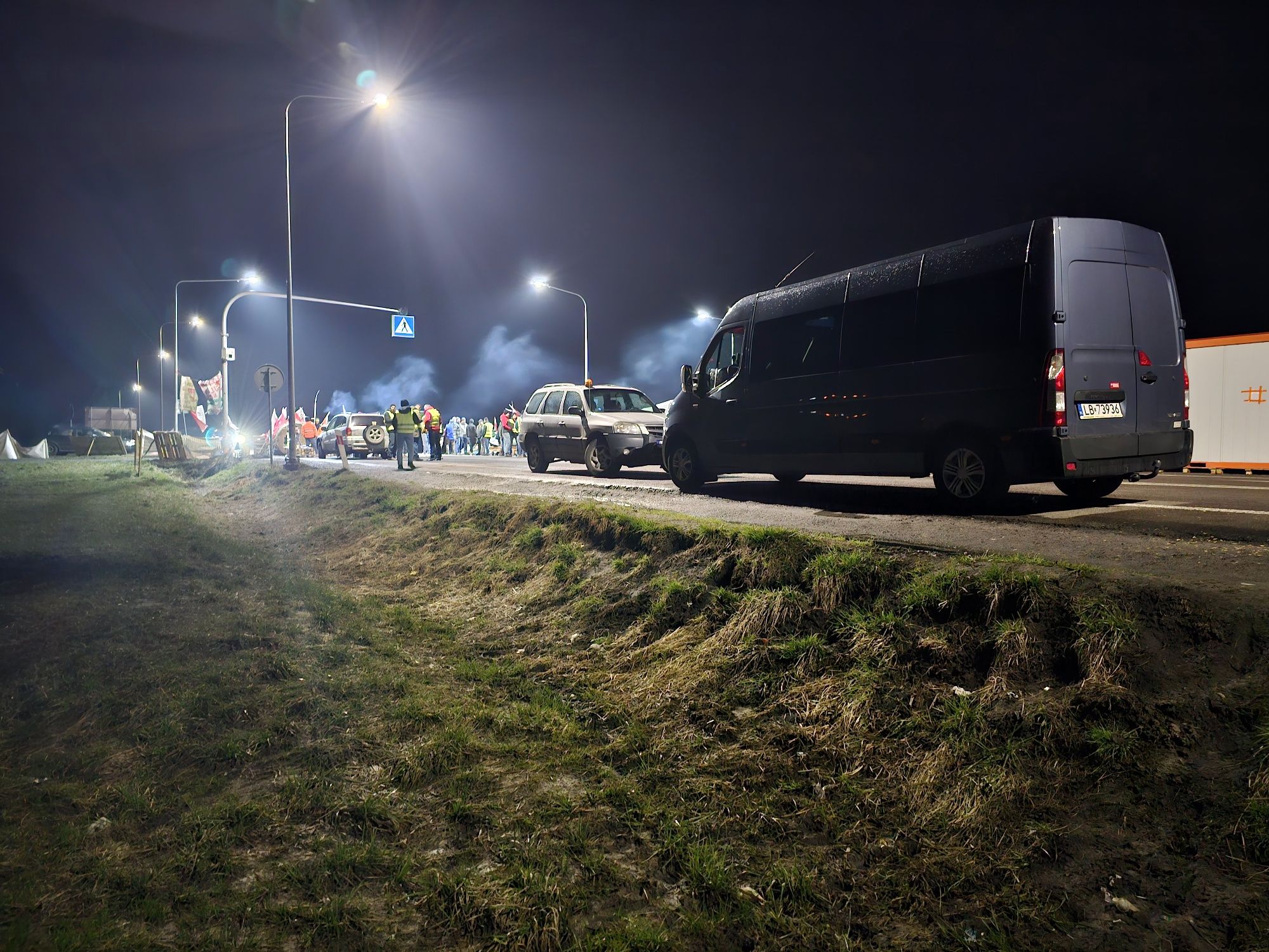 TRANSPORT GOŚCI PRZEWÓZ gości, pracowników Auto na wesele /LOTNISKA