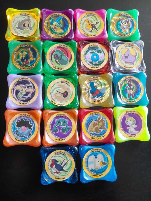 Diversos Tazos pokemon
