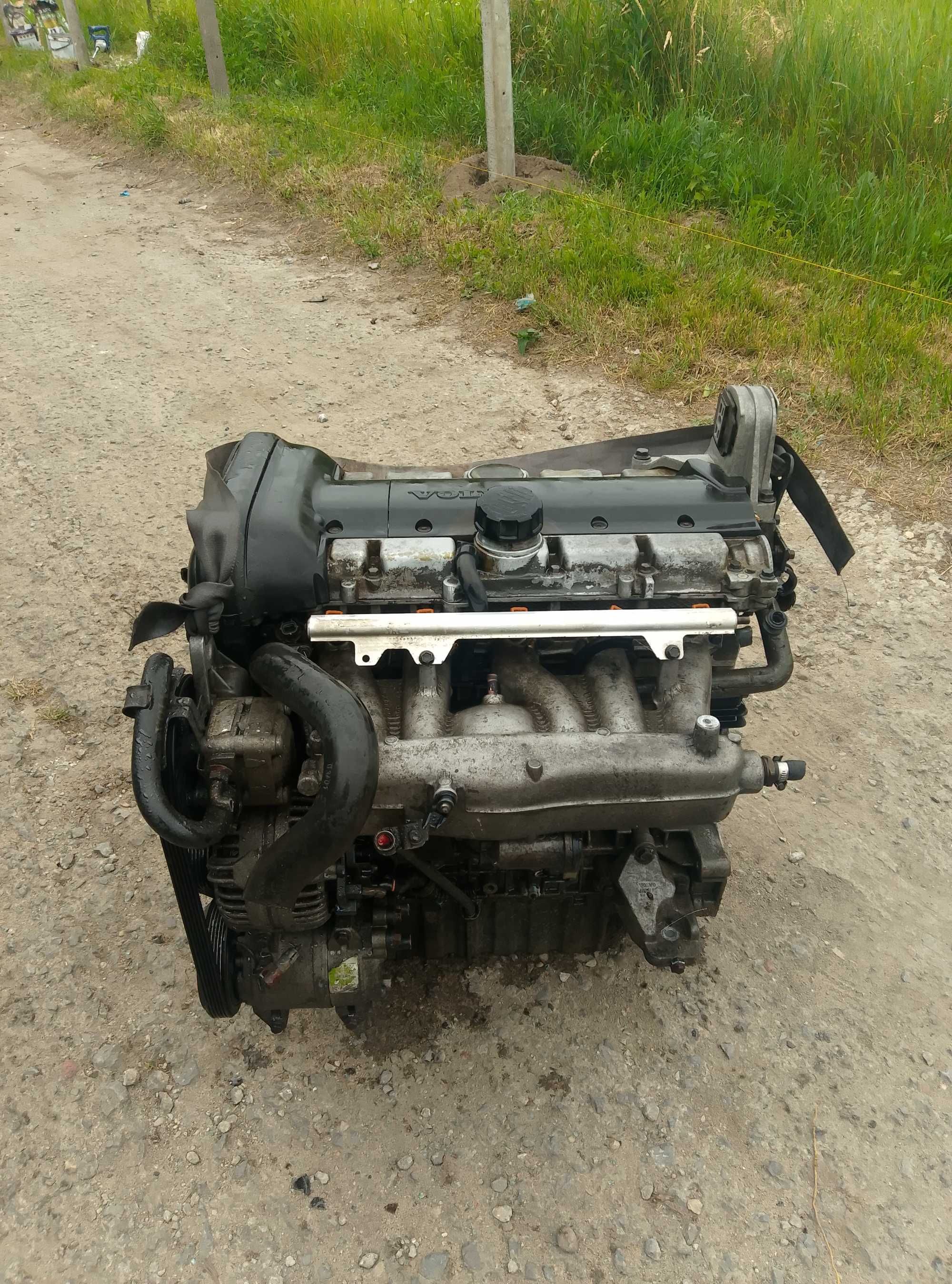 SILNIK KOMPLETNY 2,4 T B5244T3 volvo s60 s80 v70 II xc70 x90 gwarancja