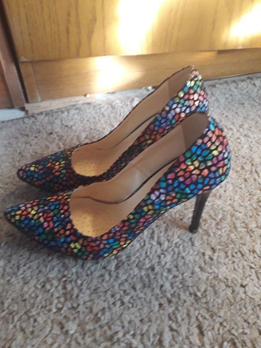 Czółenka skóra Juma