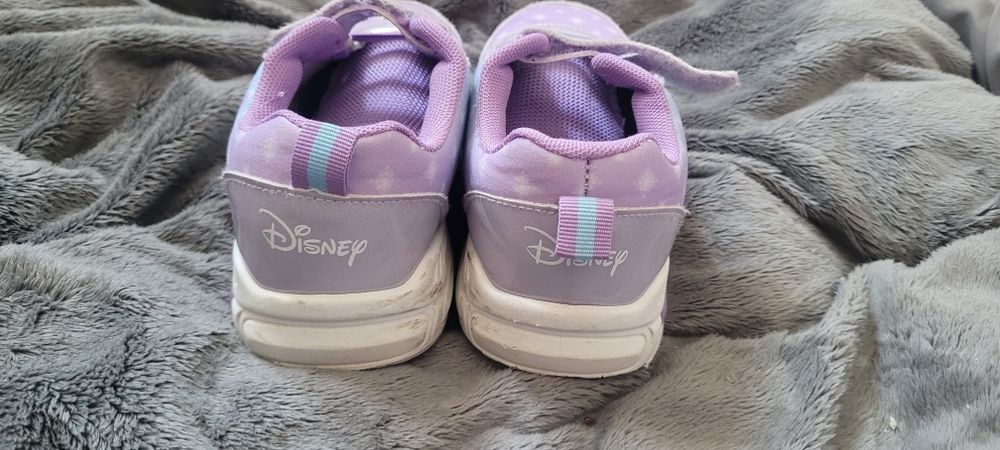 Adidasy Disney Kraina Lodu ŚWIECĄCE r.30.