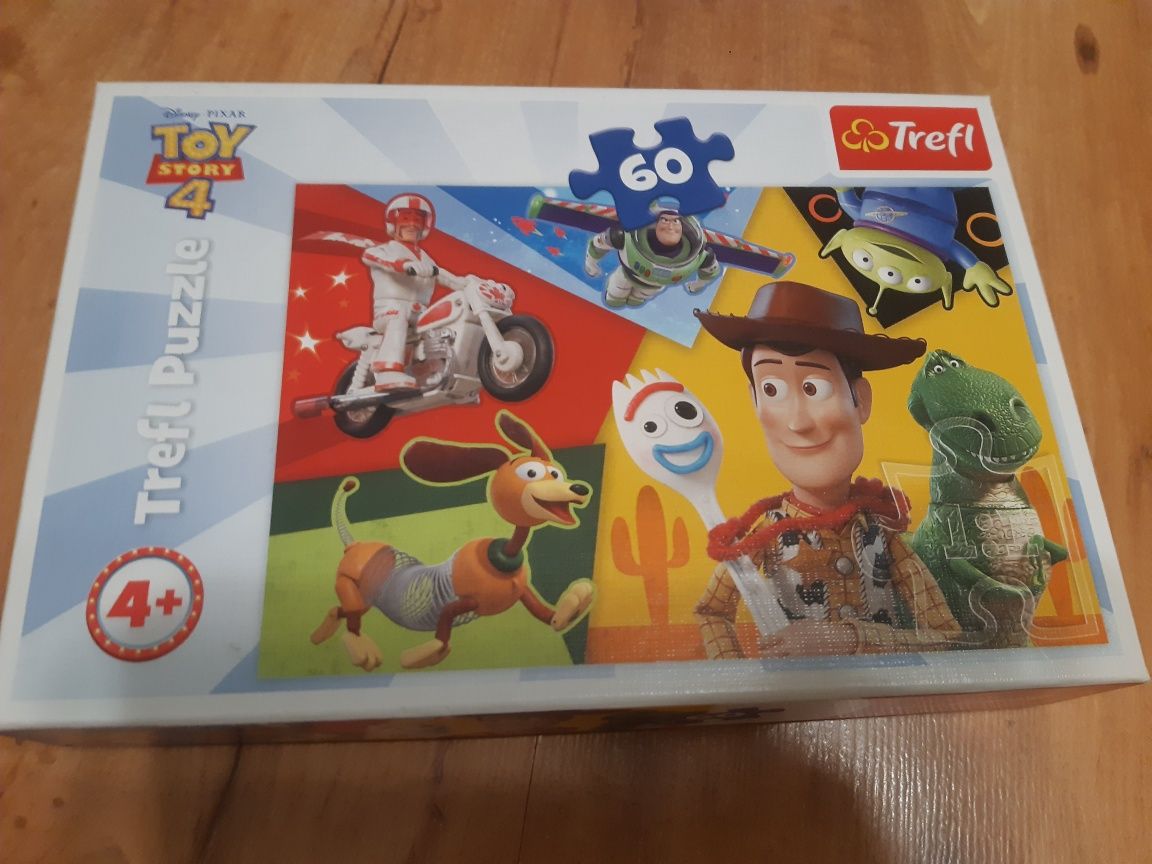 Puzzle Toy Story i pszczółka Maja