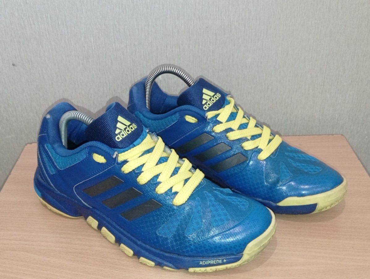 Кросівки фірми Adidas 40 розміру
