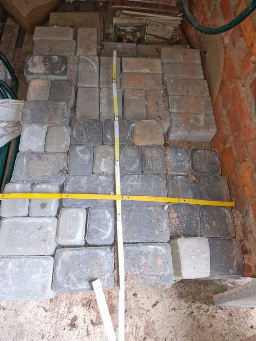 Kostka brukowa, różna, 3 m2