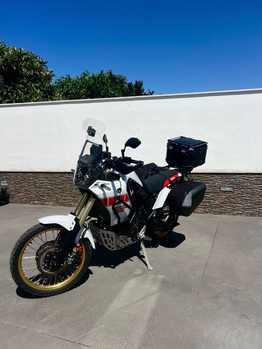 Yamaha tenere 700 quadrante a cores 2023- aceito troca automóvel