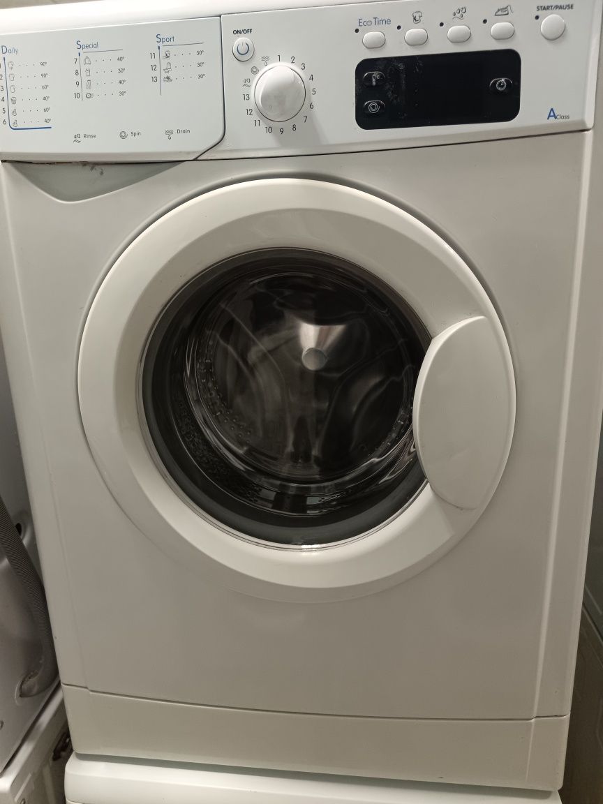 Стиральная машина бу Indesit Склад Гарантия WIL82X