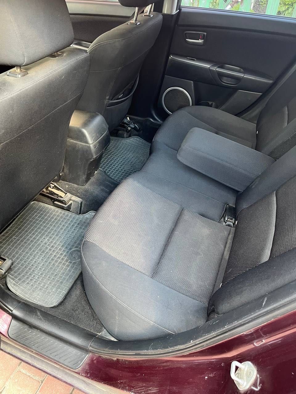 Продам авто Mazda 3