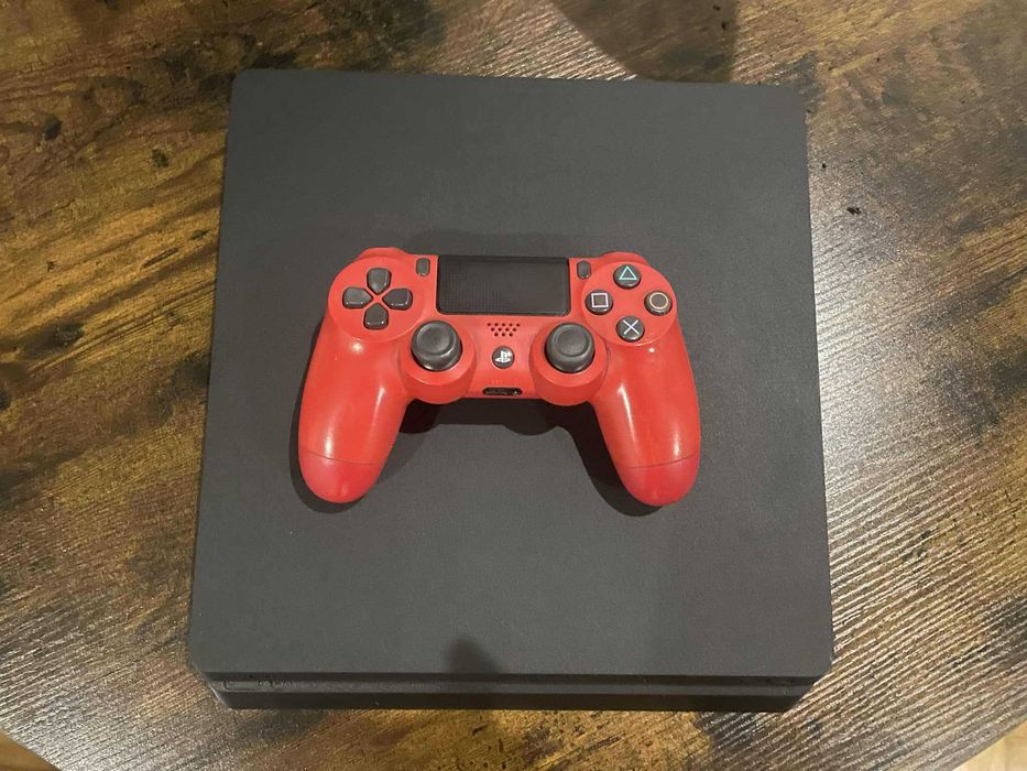 Konsola PS4 SLIM 500GB + PAD stan BDB