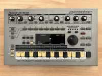 Roland MC-303 groovebox