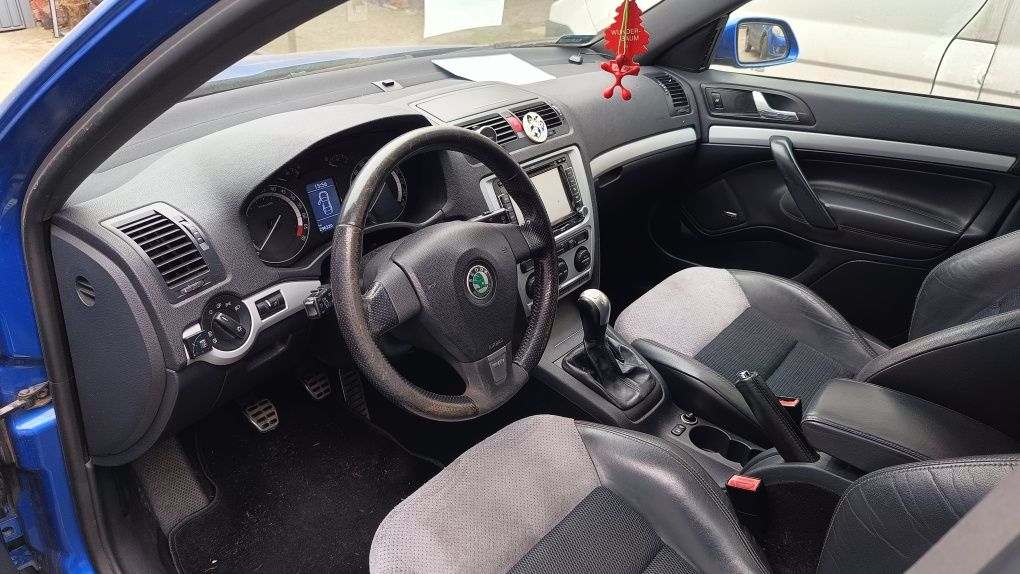 Skoda Octavia Rs 240KM