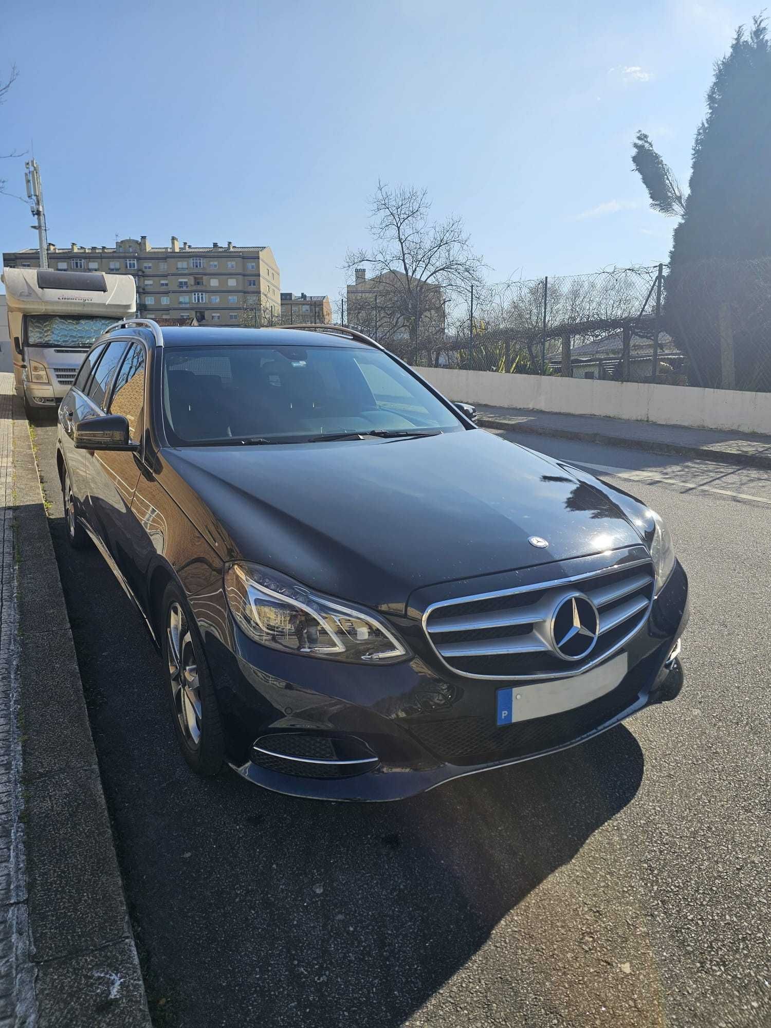 Vendo Mercedes Class E-220