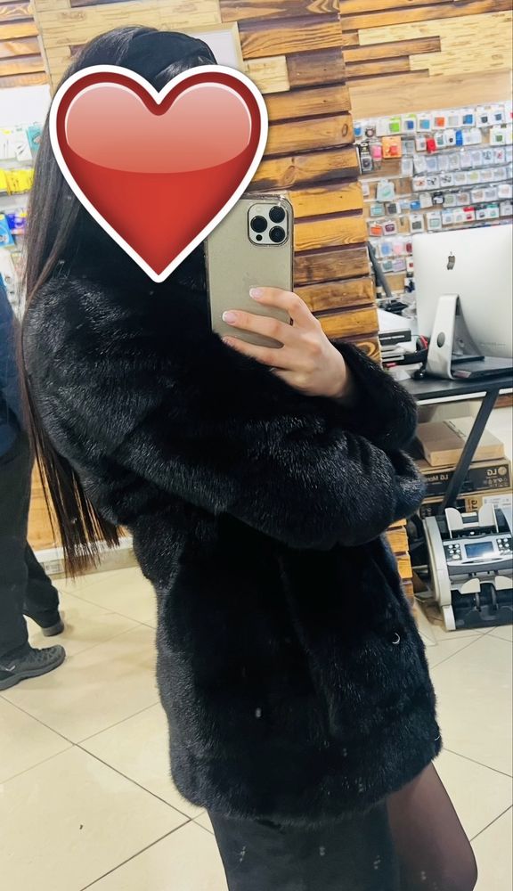 Шуба норкова чорна