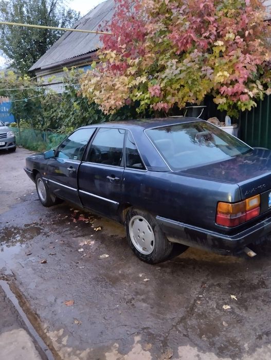 Audi 100 C3 1986 рік