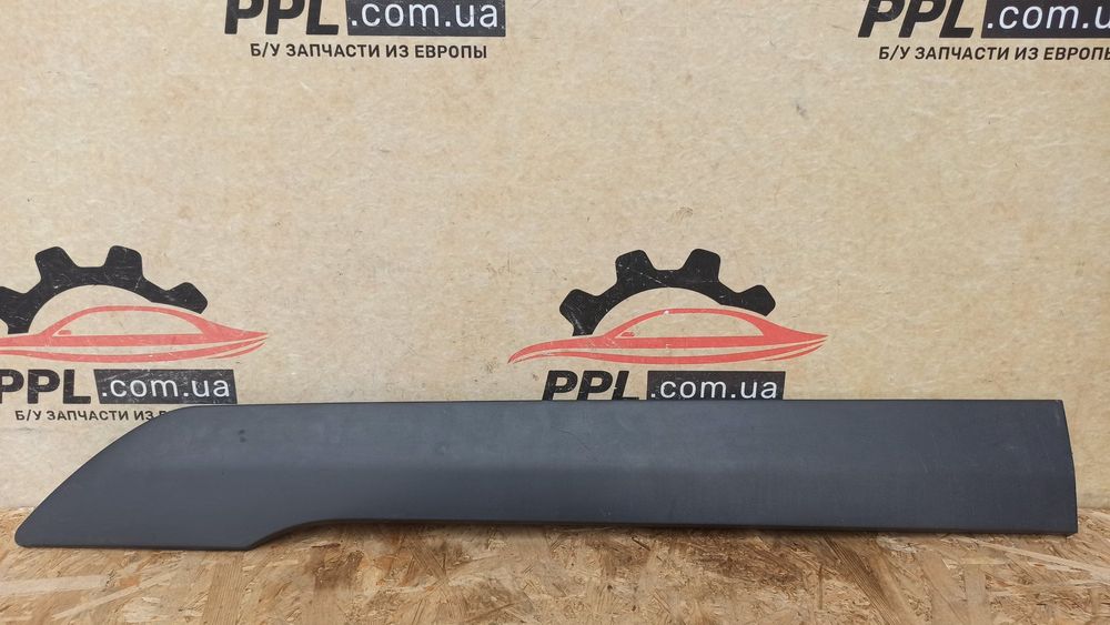 Ford Transit Tourneo Connect Mk2 13-21 Накладка двери передней левой