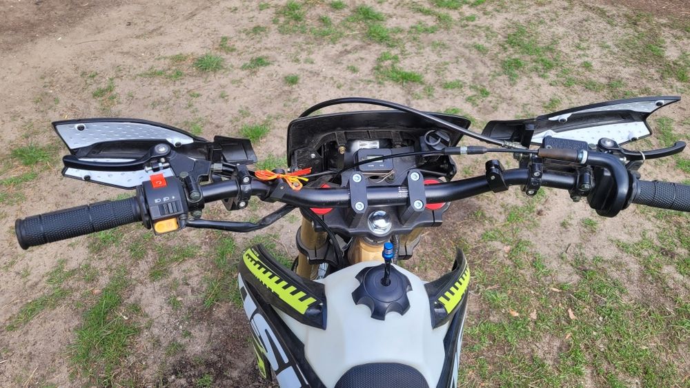 Cross Asix xb88 300rr.        (Ktm,suzuki,husqvarna,yamaha,honda,kawa)