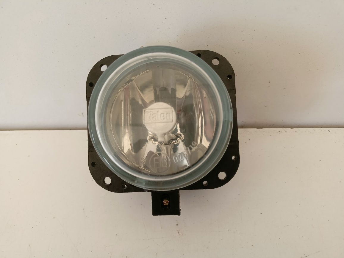 Citroen Xsara Picasso halogen prawy przód przedni