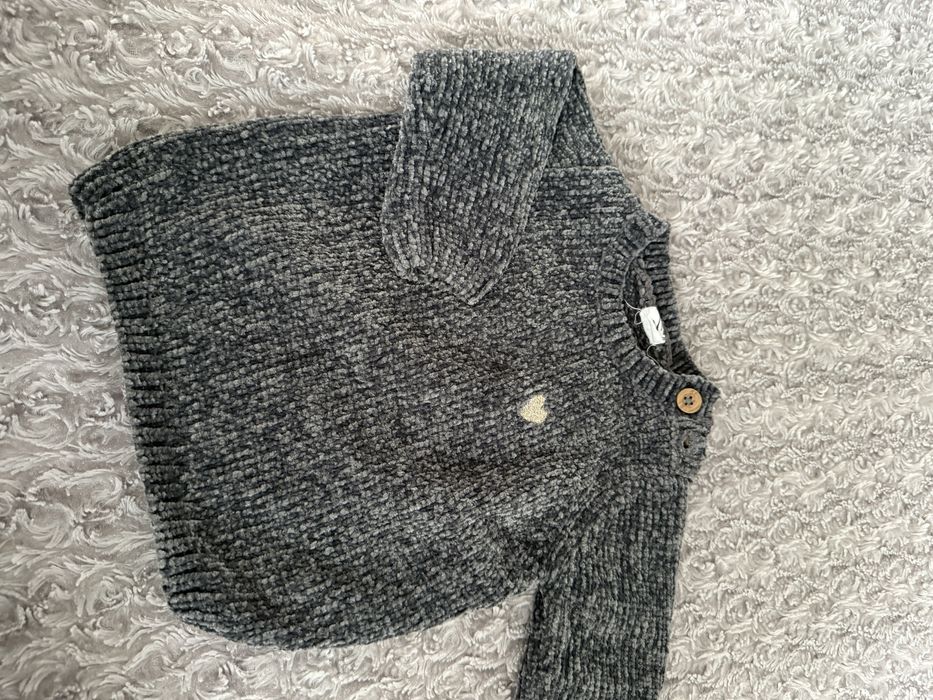 Szary sweterek  cool club 62 cm