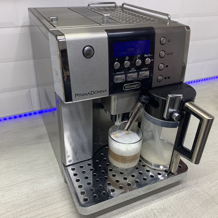 Кавоварка б/у з Німеччини (кафемашина)