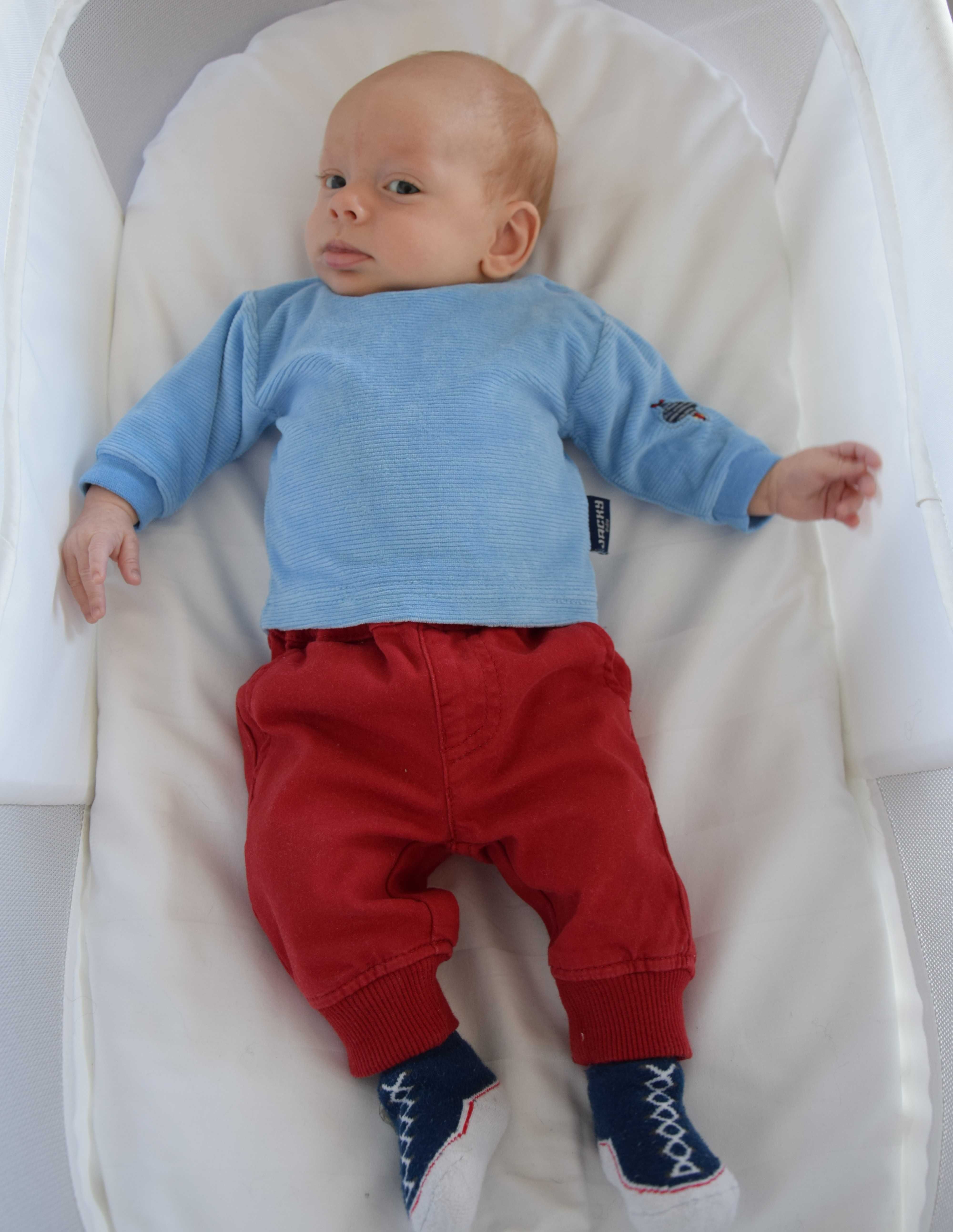 Benetton spodnie converse skarpety body zestaw 8 szt. 0-1m wcześniak