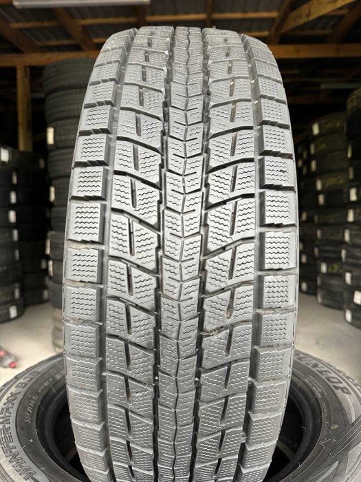 Шини зимові 225/60 R17 DUNLOP WINTER MAXX SJ8 8mm