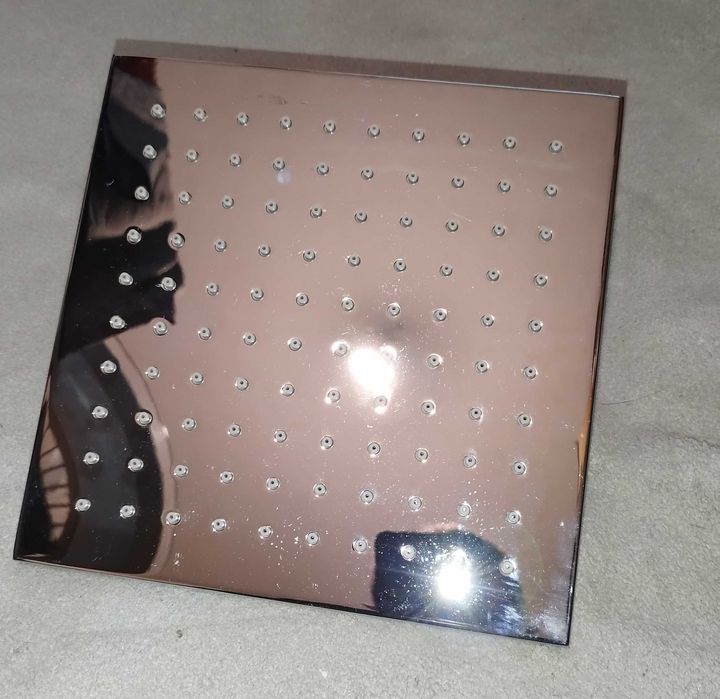 Deszczownica / głowica natryskowa 20cm x 20cm