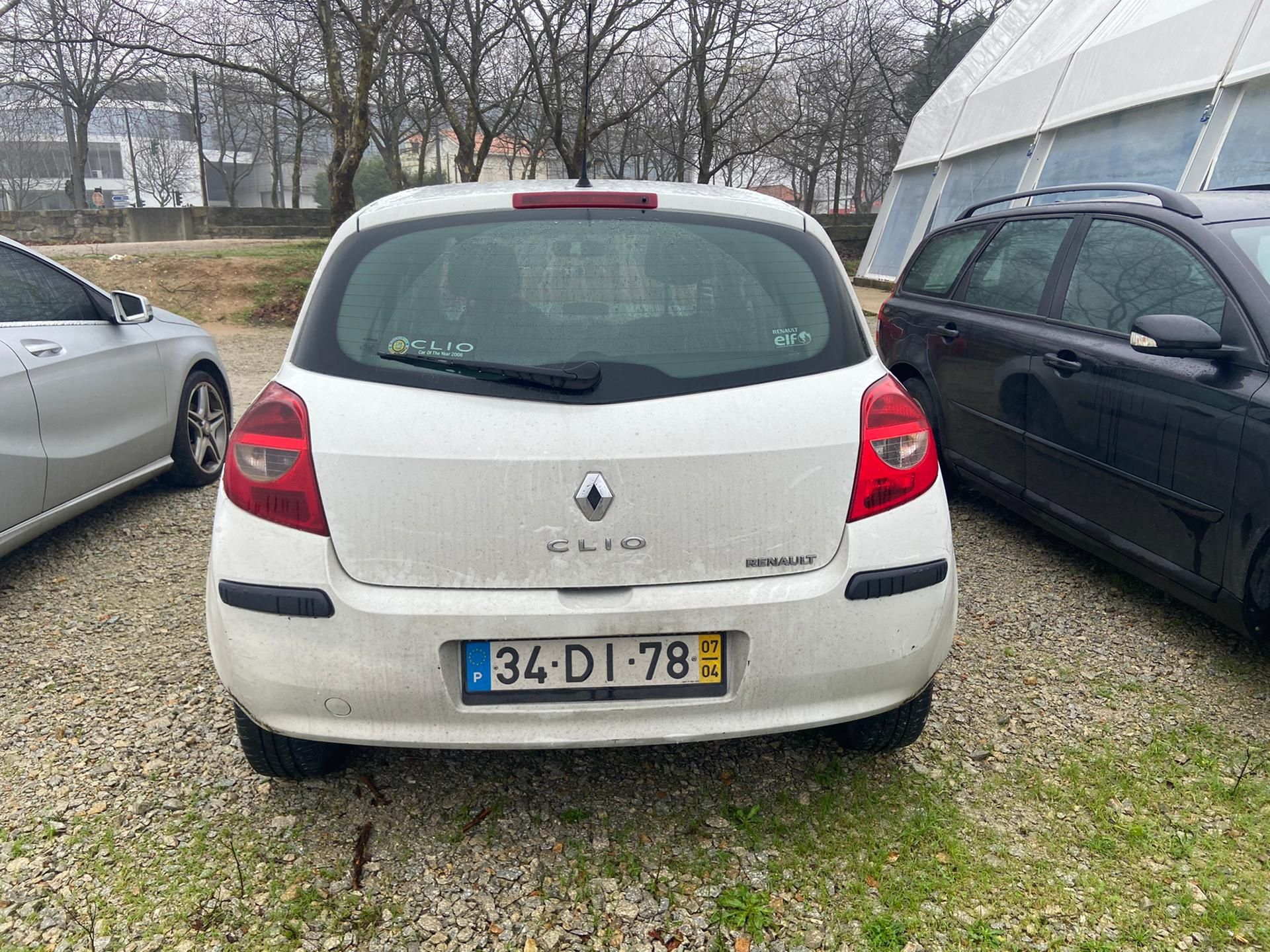 Automóvel Renault clio 1.5 D