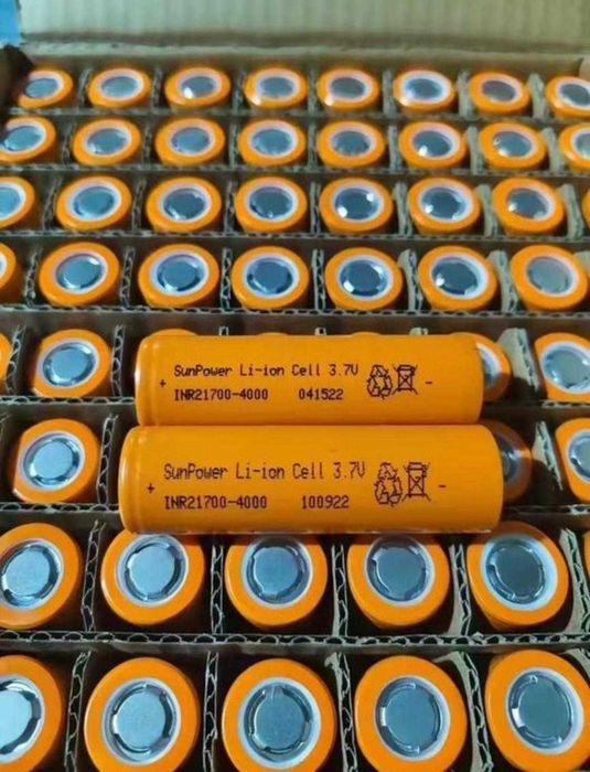 Акумулятор Sunpower 4000mah високострум 40а-21700