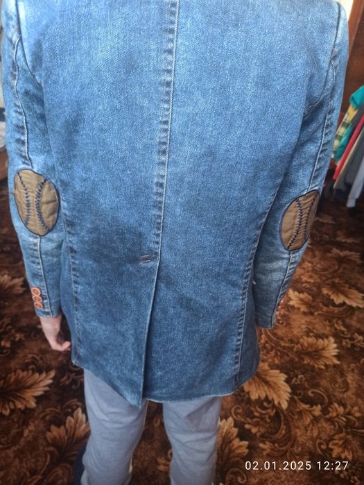 Шикарный пиджак для мальчика