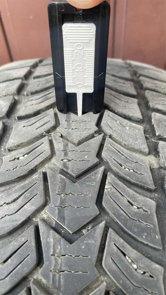 4x Opony zimowe Dębica Frigo HP2 205/55R16