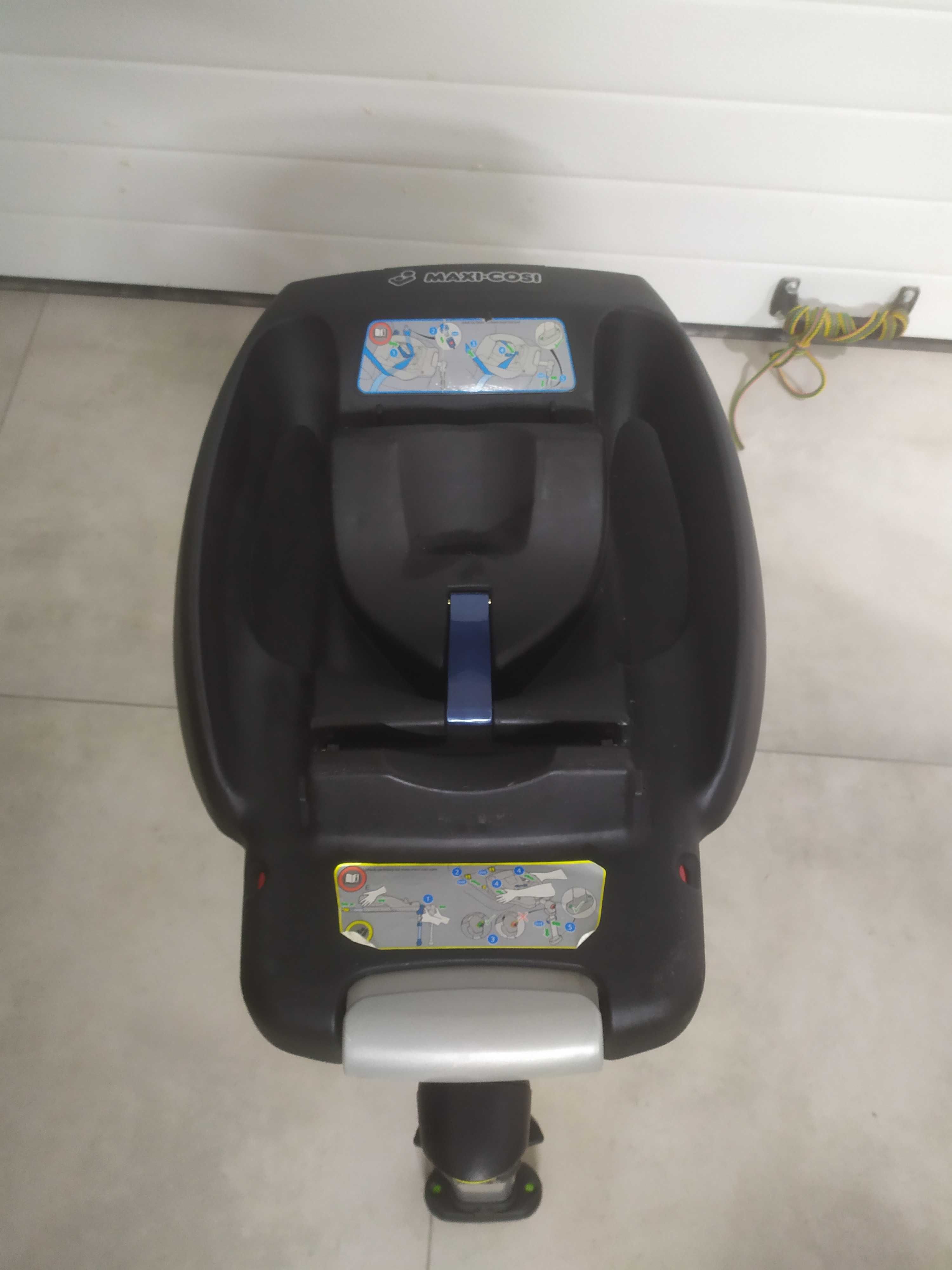 Nosidełko Maxi Cosi + baza + adaptery