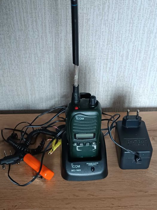IC-F3022S VHF transceiver, 5W, without keypad