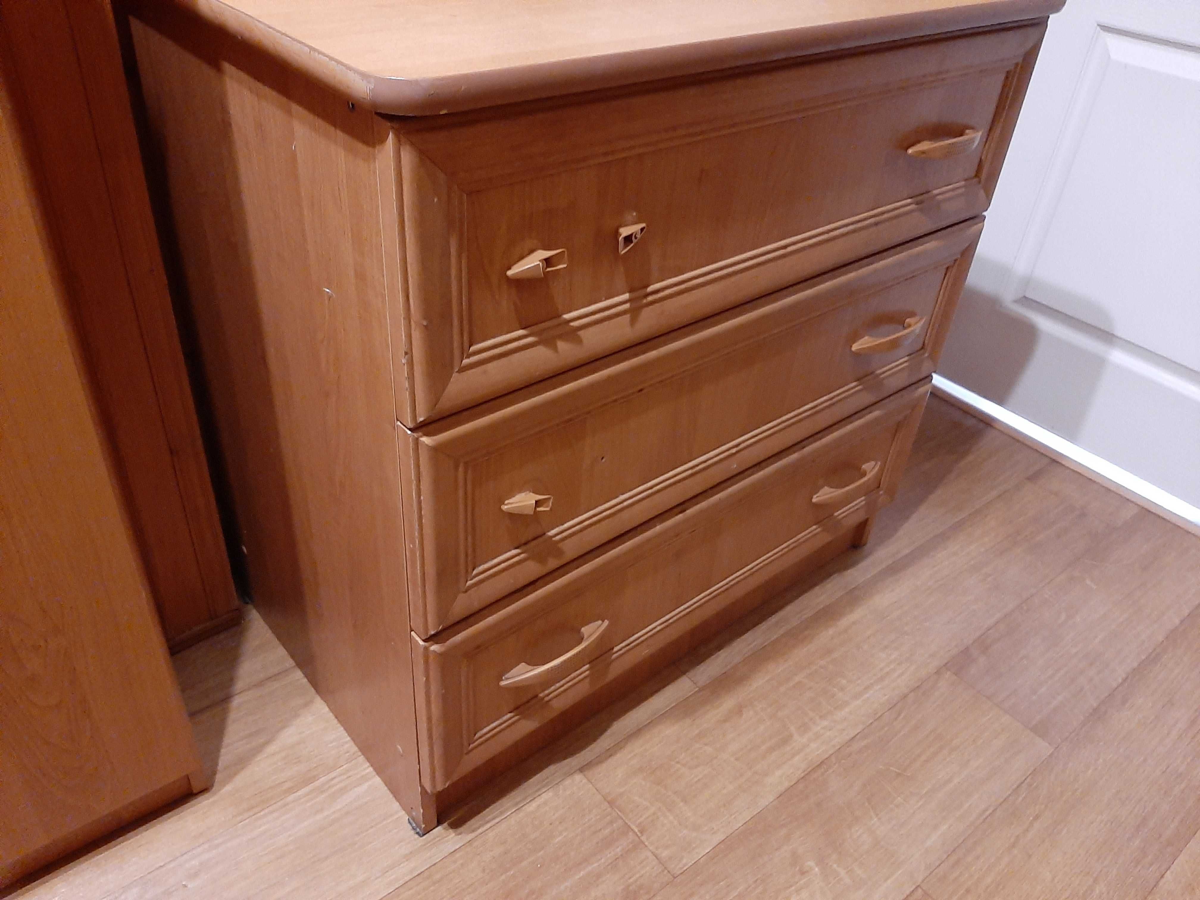 Komoda szafka z szufladami solidna 82x50x80 meble pokojowe salonu