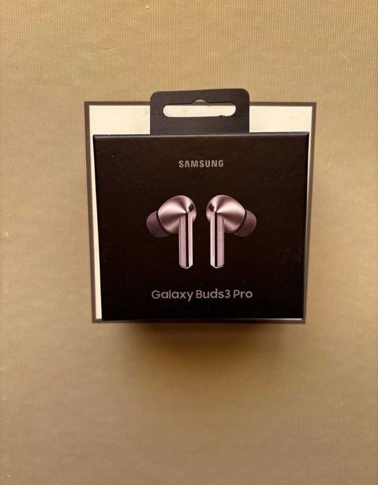 Продаю наушники Galaxy Buds 3 Pro. в отличном состоянии Оригинал